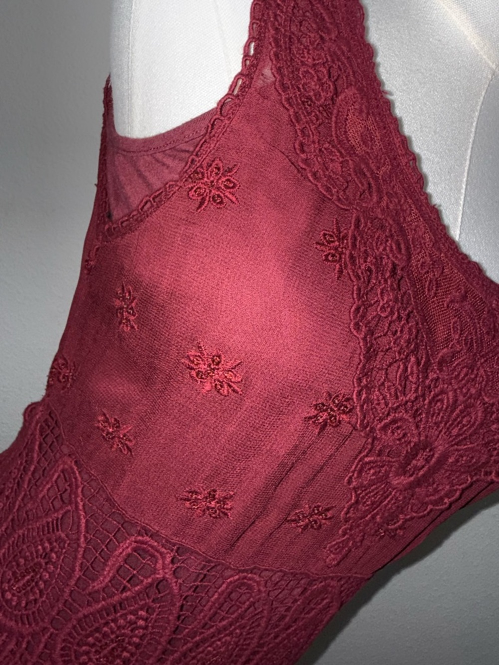 Sundance Sleeveless Lace Midi Dress in Deep Wine - Picture 4 of 5